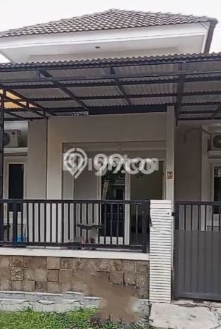 Rumah Luas Asri 4 KT Siap Pakai di Waru Surabaya Rumah Luas Asri 4 KT Siap Pakai di Waru Surabaya