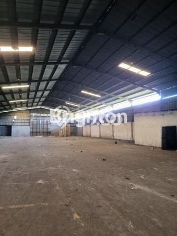 Pabrik Bagus Dijual LB 10000m2 Lokasi Strategis Surabaya Area Cocok untuk Berbisnis Pabrik Bagus Dijual LB 10000m2 Lokasi Strategis Surabaya Area Cocok untuk Berbisnis