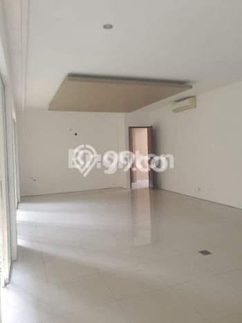 Dijual Rumah Premium dengan Fasilitas Sekitar Komplit di Sambikerep, Surabaya Dijual Rumah Premium dengan Fasilitas Sekitar Komplit di Sambikerep, Surabaya