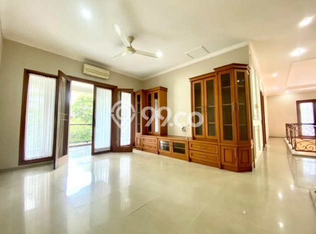 For Sale Rumah Elit Exclusive di Pondok Aren, Tangerang Selatan For Sale Rumah Elit Exclusive di Pondok Aren, Tangerang Selatan