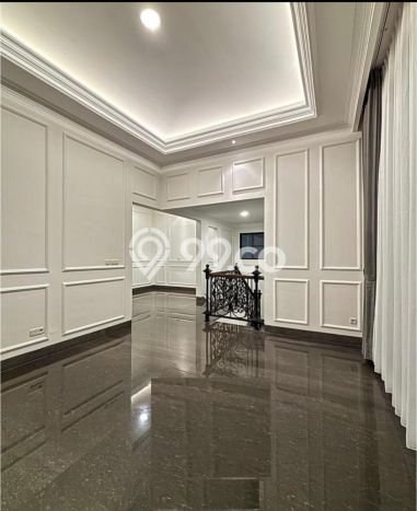 Hunian Elit LB 355m2 Siap Huni Desain Elegan di Bintaro, Tangerang Selatan Hunian Elit LB 355m2 Siap Huni Desain Elegan di Bintaro, Tangerang Selatan