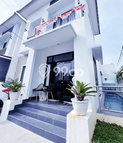Hunian Elit LB 115m2 Siap Pakai Desain Elegan di Petukangan, Jakarta Selatan Hunian Elit LB 115m2 Siap Pakai Desain Elegan di Petukangan, Jakarta Selatan