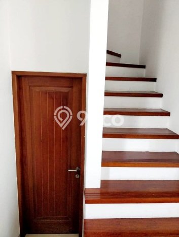 Hunian Elit LB 115m2 Siap Pakai Desain Elegan di Petukangan, Jakarta Selatan Hunian Elit LB 115m2 Siap Pakai Desain Elegan di Petukangan, Jakarta Selatan