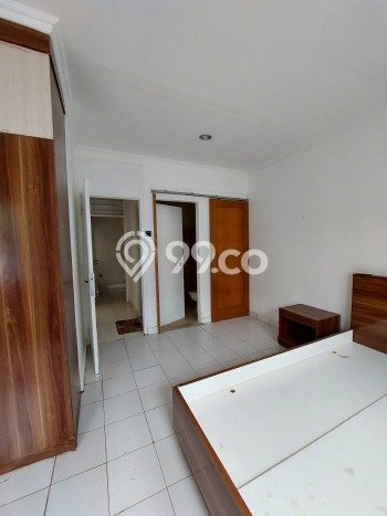 Disewakan! Rumah 2 Kamar Tidur &
1 Kamar Mandi di Bintaro, Tangerang Selatan Disewakan! Rumah 2 Kamar Tidur &
1 Kamar Mandi di Bintaro, Tangerang Selatan