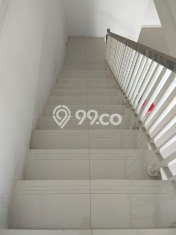 Ruko Kawasan Bintaro, Luas 95m², Lokasi Strategis Ruko Kawasan Bintaro, Luas 95m², Lokasi Strategis