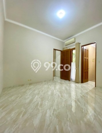 For Sale Rumah Elit Exclusive di Pondok Aren, Tangerang Selatan For Sale Rumah Elit Exclusive di Pondok Aren, Tangerang Selatan