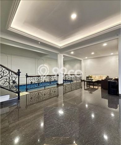Hunian Elit LB 355m2 Siap Huni Desain Elegan di Bintaro, Tangerang Selatan Hunian Elit LB 355m2 Siap Huni Desain Elegan di Bintaro, Tangerang Selatan
