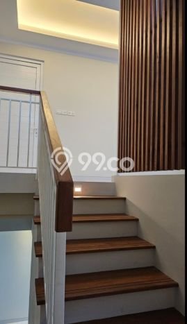 Hunian Super Elit dengan Akses Paling Strategis di Bintaro, Tangerang Selatan Hunian Super Elit dengan Akses Paling Strategis di Bintaro, Tangerang Selatan