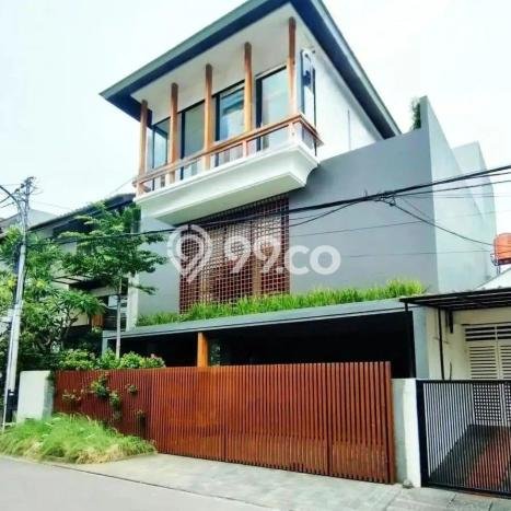 Hunian Mewah LB 600m2 Siap Pakai Desain Elegan di Pondok Indah, Jakarta Selatan Hunian Mewah LB 600m2 Siap Pakai Desain Elegan di Pondok Indah, Jakarta Selatan