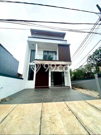 Siap Huni Rumah Mewah 4 Kamar di Pondok Aren Dekat ke Mana Pun Siap Huni Rumah Mewah 4 Kamar di Pondok Aren Dekat ke Mana Pun
