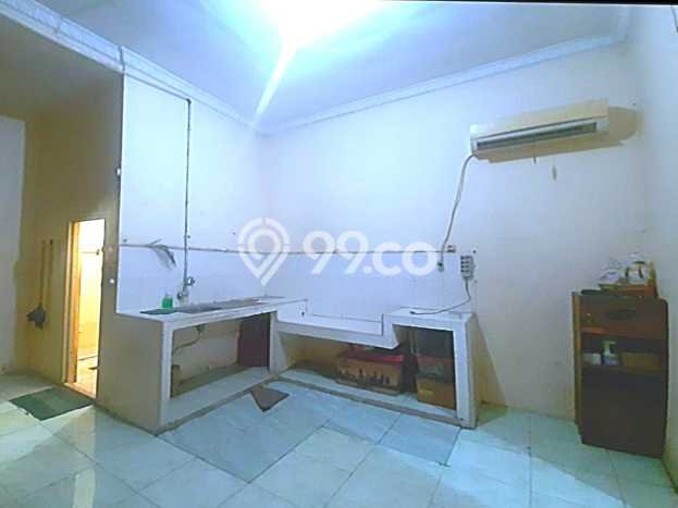 Ruko Dijual di Prime Area Jakarta Barat Luas 150m2 Ruko Dijual di Prime Area Jakarta Barat Luas 150m2