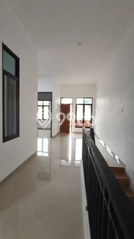 Dijual Rumah Minimalis Bagus Punya 4 KT di Cakung Jakarta Timur SHM Dijual Rumah Minimalis Bagus Punya 4 KT di Cakung Jakarta Timur SHM