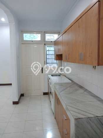 Jual Rumah Mewah Elegan Dengan View Cantik di Rawamangun, Jakarta Timur Jual Rumah Mewah Elegan Dengan View Cantik di Rawamangun, Jakarta Timur