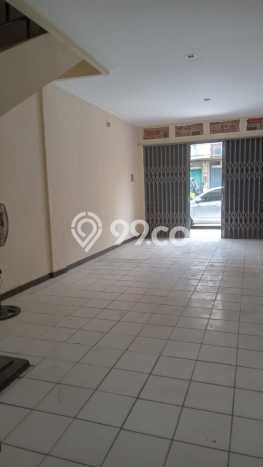 Unit Ruko Dijual di Jakarta Barat LT 675m2 & LB 168m2 Unit Ruko Dijual di Jakarta Barat LT 675m2 & LB 168m2