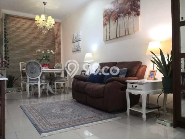 Rumah LT 90m² Newly Renovated di Lokasi Prestisius Cakung, Jakarta Timur Rumah LT 90m² Newly Renovated di Lokasi Prestisius Cakung, Jakarta Timur