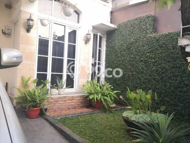 Rumah LT 90m² Newly Renovated di Lokasi Prestisius Cakung, Jakarta Timur Rumah LT 90m² Newly Renovated di Lokasi Prestisius Cakung, Jakarta Timur