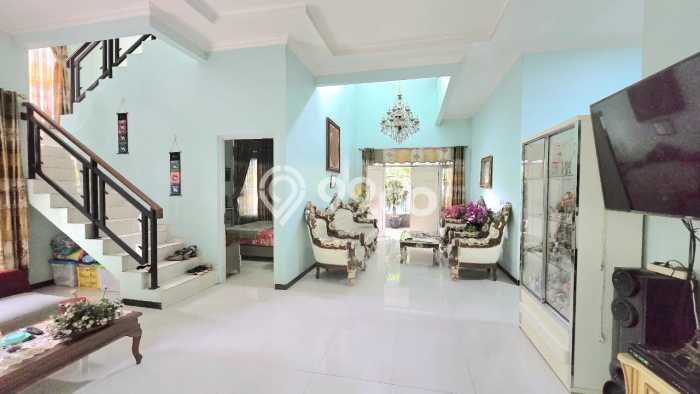 Rumah LT 210m² / LB 258m² di Kawasan Cakung, Jakarta Timur Rumah LT 210m² / LB 258m² di Kawasan Cakung, Jakarta Timur