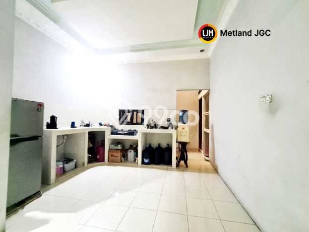Rumah Minimalis 3 Kamar LT 148m2 di Harapan Indah Rumah Minimalis 3 Kamar LT 148m2 di Harapan Indah