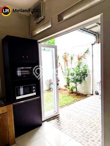 Dijual Rumah Modern 3 KT di Metland Menteng, Jakarta Timur Dijual Rumah Modern 3 KT di Metland Menteng, Jakarta Timur