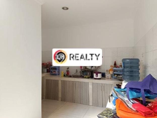 Rumah kawasan Cakung, Jakarta Timur, LT 200m² LB 213m² Rumah kawasan Cakung, Jakarta Timur, LT 200m² LB 213m²