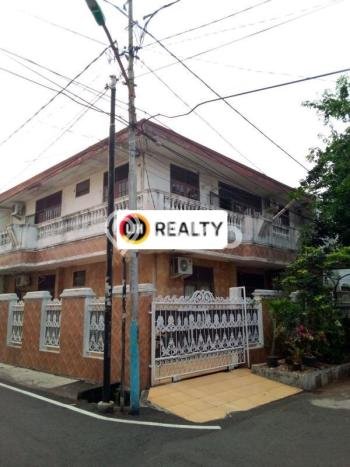 Jual Rumah 5 KT di Pulo Gadung, Jakarta Timur - LT 179m² Jual Rumah 5 KT di Pulo Gadung, Jakarta Timur - LT 179m²