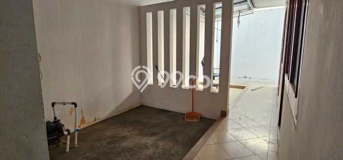 Ready to Use! Luxury House LT 318m2 Desain Elegan di harapan indah Ready to Use! Luxury House LT 318m2 Desain Elegan di harapan indah
