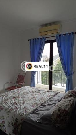 Rumah kawasan Cakung, Jakarta Timur, LT 200m² LB 213m² Rumah kawasan Cakung, Jakarta Timur, LT 200m² LB 213m²
