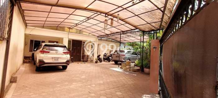 For Sale Rumah Mewah Exclusive di Kelapa Gading, Jakarta Utara For Sale Rumah Mewah Exclusive di Kelapa Gading, Jakarta Utara