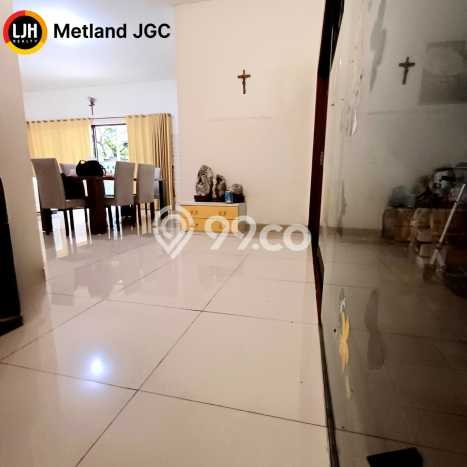Jual Rumah Luas Elegan Dengan View Cantik di Jakarta Garden City, Jakarta Timur Jual Rumah Luas Elegan Dengan View Cantik di Jakarta Garden City, Jakarta Timur