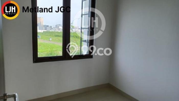 Ruko bagus disewakan di Cakung Jakarta Timur dengan LB 56m2 harga sewa terbaik Ruko bagus disewakan di Cakung Jakarta Timur dengan LB 56m2 harga sewa terbaik