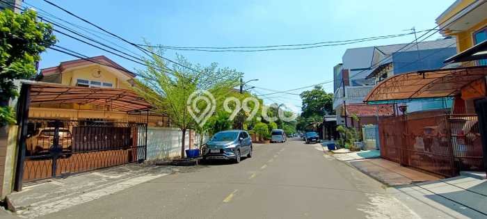 For Sale Rumah Mewah Exclusive di Kelapa Gading, Jakarta Utara For Sale Rumah Mewah Exclusive di Kelapa Gading, Jakarta Utara