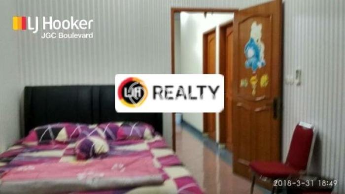 Rumah lokasi Duren Sawit, Jakarta Timur, Luas 105m2m² Bangunan 200m2m² Rumah lokasi Duren Sawit, Jakarta Timur, Luas 105m2m² Bangunan 200m2m²