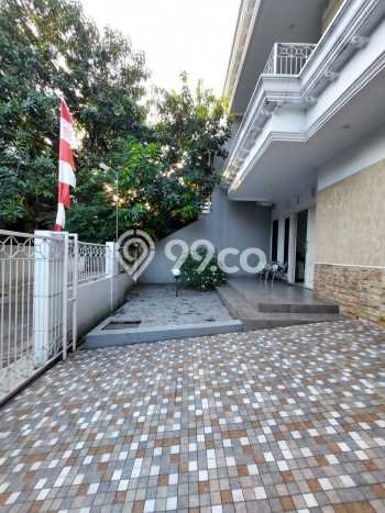 Siap Huni Rumah Mewah 4 Kamar di Kelapa Gading Dekat ke Mana Pun Siap Huni Rumah Mewah 4 Kamar di Kelapa Gading Dekat ke Mana Pun
