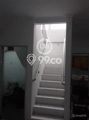 Jual Rumah Bagus Siap Huni LB 300m2 di Cakung, Jakarta Timur Jual Rumah Bagus Siap Huni LB 300m2 di Cakung, Jakarta Timur