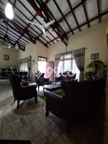 Dijual Rumah Premium dengan Fasilitas Sekitar Komplit di Duren Sawit, Jakarta Timur Dijual Rumah Premium dengan Fasilitas Sekitar Komplit di Duren Sawit, Jakarta Timur