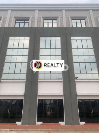 Ruko Disewakan Kawasan Kelapa Gading, Luas 304m², Area Premium, Ready Usaha Ruko Disewakan Kawasan Kelapa Gading, Luas 304m², Area Premium, Ready Usaha