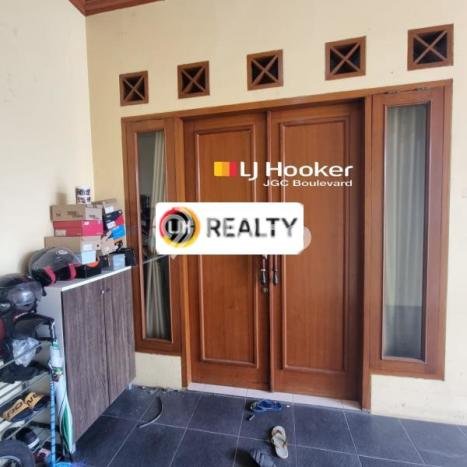 HARGA SPECIAL! Rumah Asri lokasi Tarumajaya, Luas 131m² Bangunan 260m² HARGA SPECIAL! Rumah Asri lokasi Tarumajaya, Luas 131m² Bangunan 260m²