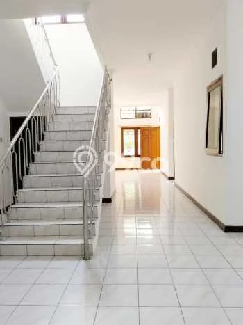 Jual Rumah Bagus Siap Huni LB 140m2 di Medan Satria, Bekasi Jual Rumah Bagus Siap Huni LB 140m2 di Medan Satria, Bekasi