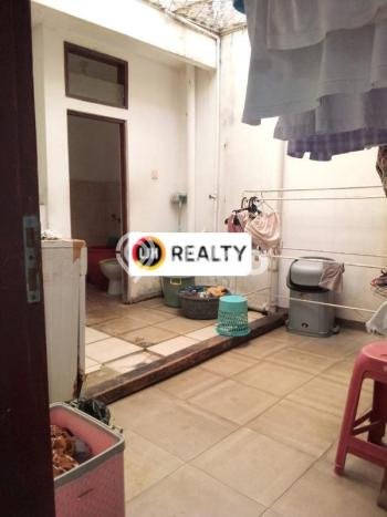 Jual Rumah 5 KT di Pulo Gadung, Jakarta Timur - LT 179m² Jual Rumah 5 KT di Pulo Gadung, Jakarta Timur - LT 179m²