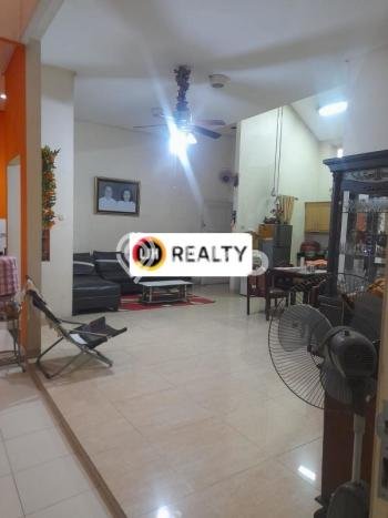BEST OFFER! Rumah Nyaman di Taman Galaxy, Luas 165m² Bangunan 150m² BEST OFFER! Rumah Nyaman di Taman Galaxy, Luas 165m² Bangunan 150m²