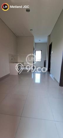 LOKASI STRATEGIS! Ruko Kawasan Cakung, Luas 95m2m², Sentra Perdagangan LOKASI STRATEGIS! Ruko Kawasan Cakung, Luas 95m2m², Sentra Perdagangan