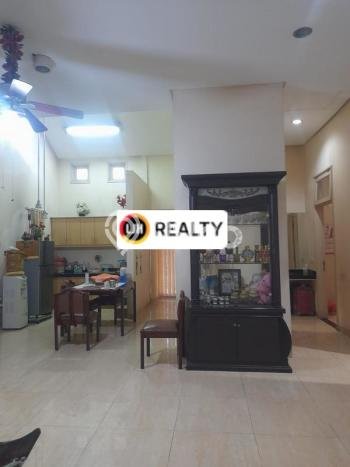 BEST OFFER! Rumah Nyaman di Taman Galaxy, Luas 165m² Bangunan 150m² BEST OFFER! Rumah Nyaman di Taman Galaxy, Luas 165m² Bangunan 150m²