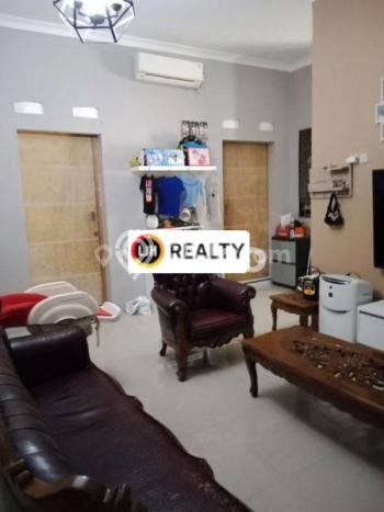 HARGA SPECIAL! Rumah Nyaman di Kelapa Gading, Jakarta Utara, Luas 130m² LB 100m² Bisa Nego! HARGA SPECIAL! Rumah Nyaman di Kelapa Gading, Jakarta Utara, Luas 130m² LB 100m² Bisa Nego!
