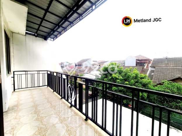Rumah Minimalis 3 Kamar LT 148m2 di Harapan Indah Rumah Minimalis 3 Kamar LT 148m2 di Harapan Indah
