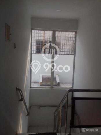 Jual Rumah Bagus Siap Huni LB 300m2 di Cakung, Jakarta Timur Jual Rumah Bagus Siap Huni LB 300m2 di Cakung, Jakarta Timur