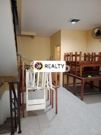 Ruko Lokasi Bisnis Kawasan Cakung, Luas 148m², Jalur Strategis Ruko Lokasi Bisnis Kawasan Cakung, Luas 148m², Jalur Strategis