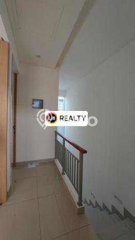 Rumah kawasan Harapan Indah, 2 KM, Pemandangan Kota, LT 60m² LB 55m² Rumah kawasan Harapan Indah, 2 KM, Pemandangan Kota, LT 60m² LB 55m²