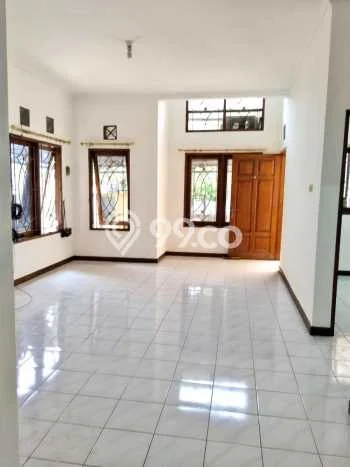 Jual Rumah Bagus Siap Huni LB 140m2 di Medan Satria, Bekasi Jual Rumah Bagus Siap Huni LB 140m2 di Medan Satria, Bekasi