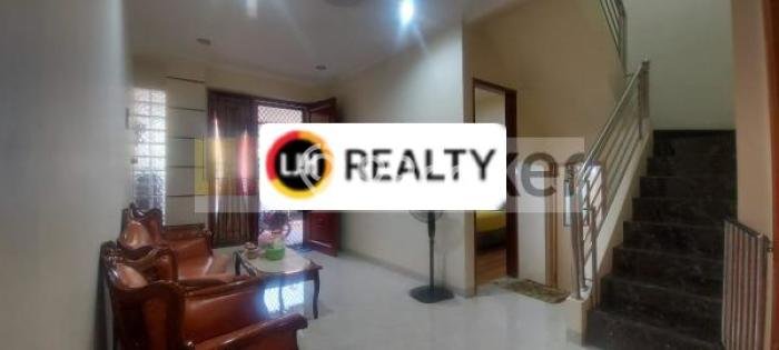 SEGERA MILIKI! Rumah area Harapan Indah, Bekasi, Luas 102m² Bangunan 150m² SEGERA MILIKI! Rumah area Harapan Indah, Bekasi, Luas 102m² Bangunan 150m²