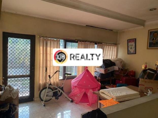 DIJUAL CEPAT! Rumah Modern di Cakung, Jakarta Timur, Luas 240m² Bangunan 220m² BISA KPR! DIJUAL CEPAT! Rumah Modern di Cakung, Jakarta Timur, Luas 240m² Bangunan 220m² BISA KPR!